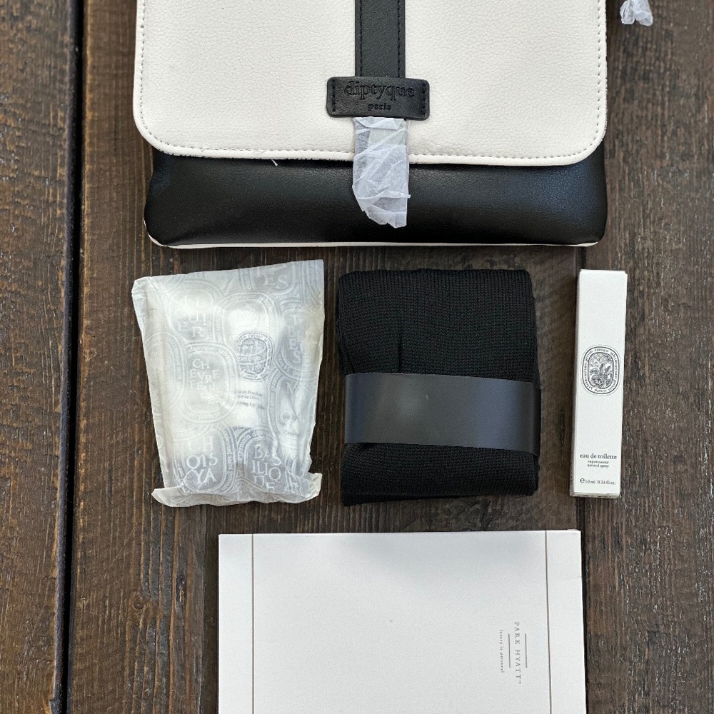 DIPTYQUE  QATAR AIR FIRST CLASS AMENITY COMPLETE 9pc Set